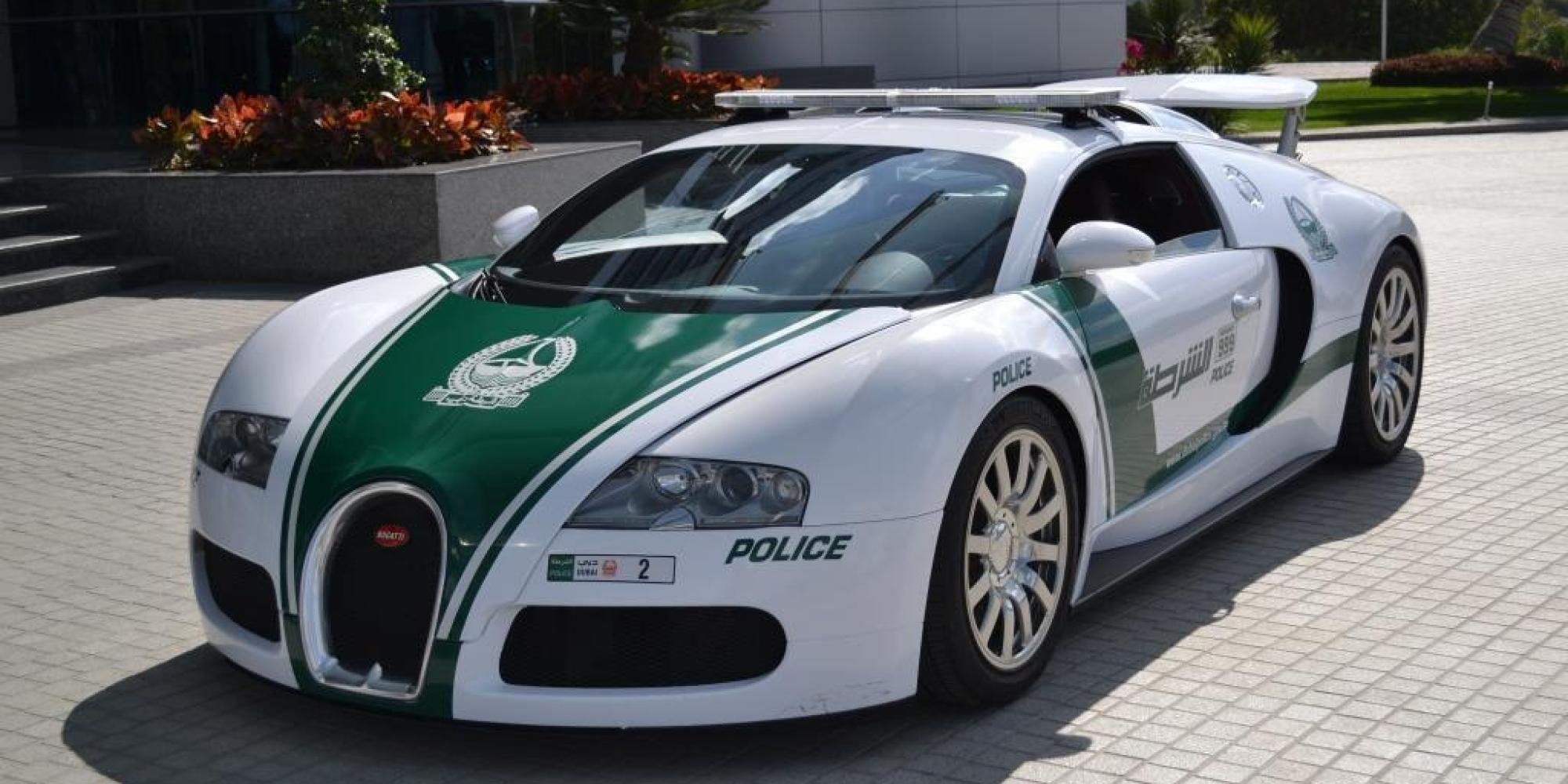 o-DUBAI-POLICE-BUGATTI-VEYRON-facebook.jpg