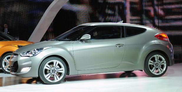 2012+Hyundai+Veloster+Coupe%281%29.JPG