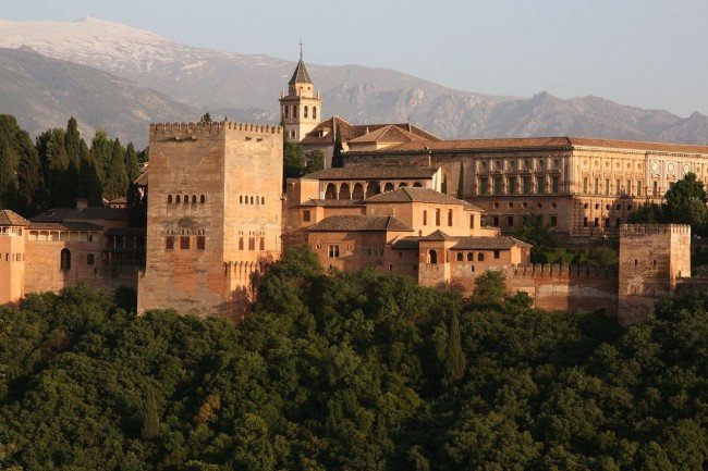 Alhambra7-650x433.jpg