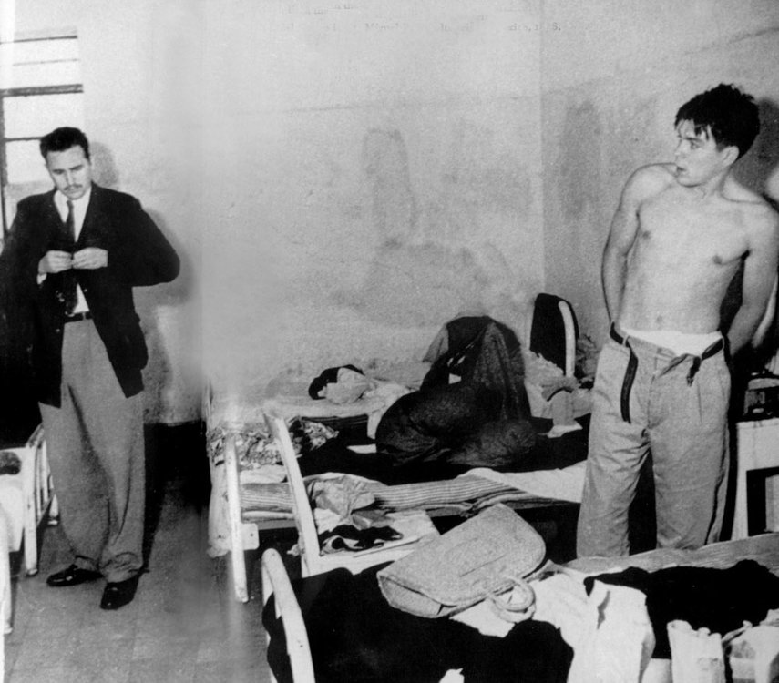 Фидель и Че в мексиканской тюрьме 1956.jpg